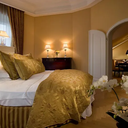 Hotel Falkensteiner Velden - The Leading Of The World Velden am Wörthersee