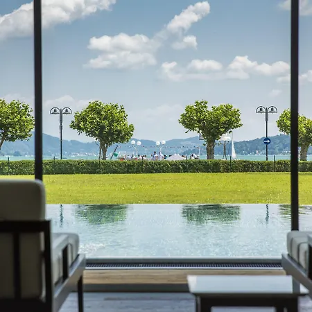 Falkensteiner Velden - The Leading Of The World