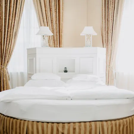 Falkensteiner Velden - The Leading Of The World Hotell