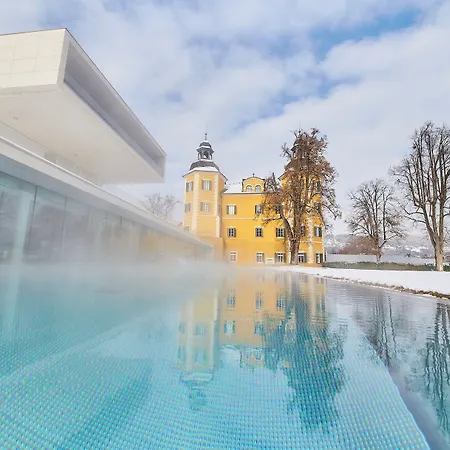 팔켄슈타이너 슐로스호텔 벨덴 호텔