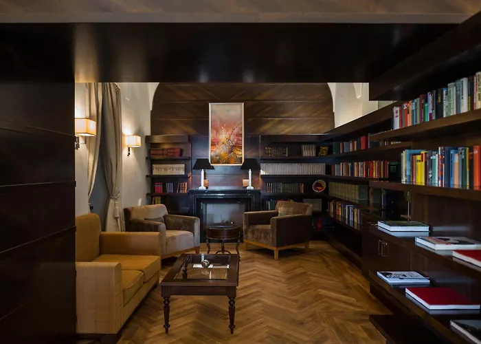 Falkensteiner Velden - The Leading Of The World