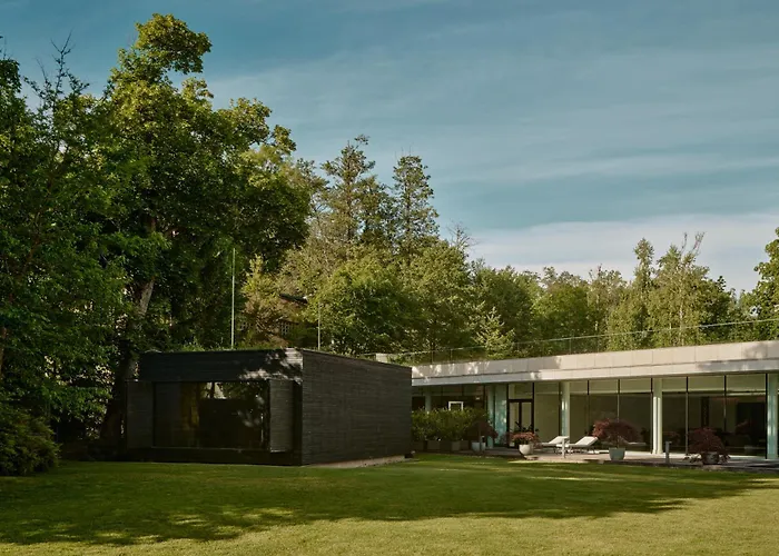 Hotel Falkensteiner Velden - The Leading Of The World