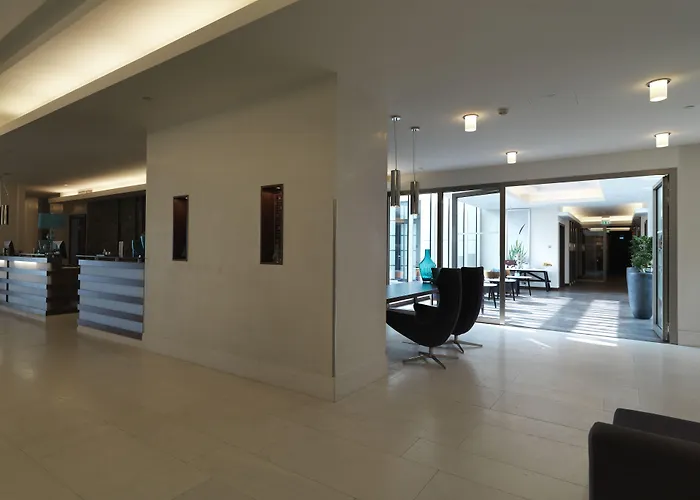 Hotel Falkensteiner Velden - The Leading Of The World