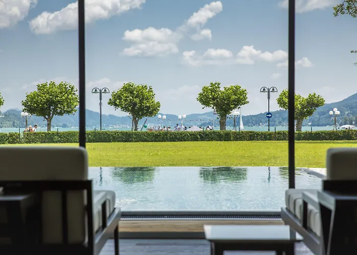 Falkensteiner Velden - The Leading Of The World